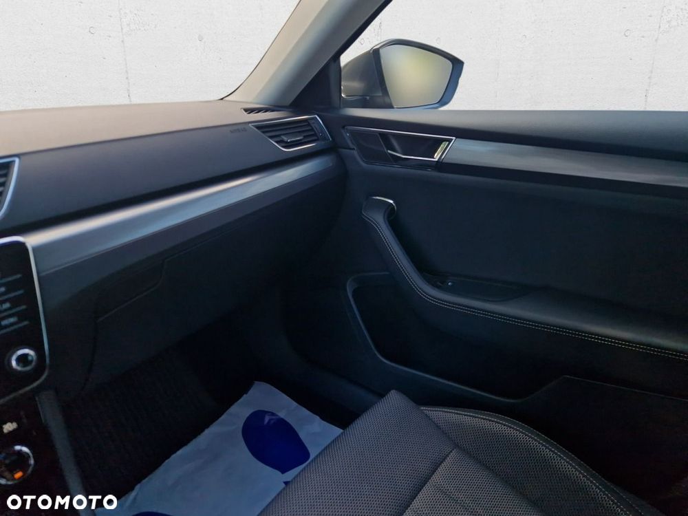 Skoda Superb - 17