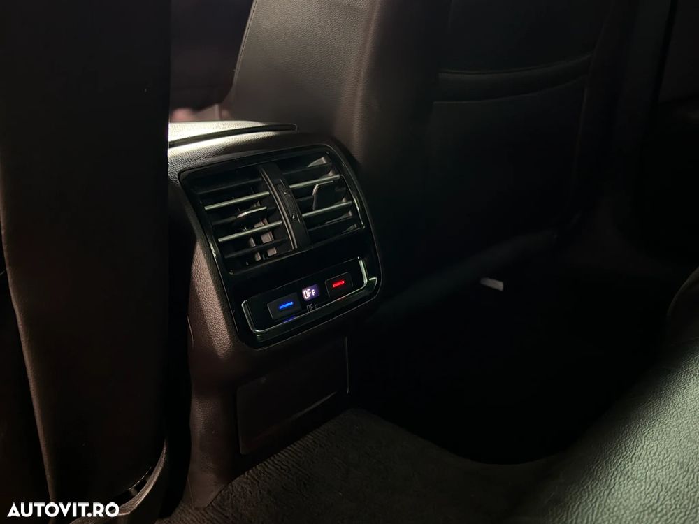 Volkswagen Passat 2.0 TDI DSG 4Motion Highline - 28