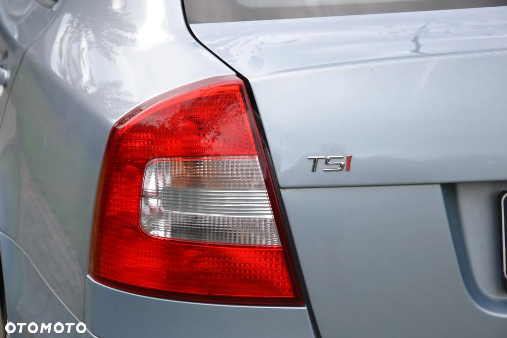 Skoda Octavia 1.8 T FSI Ambiente - 5