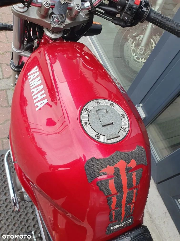 Yamaha XJ - 19