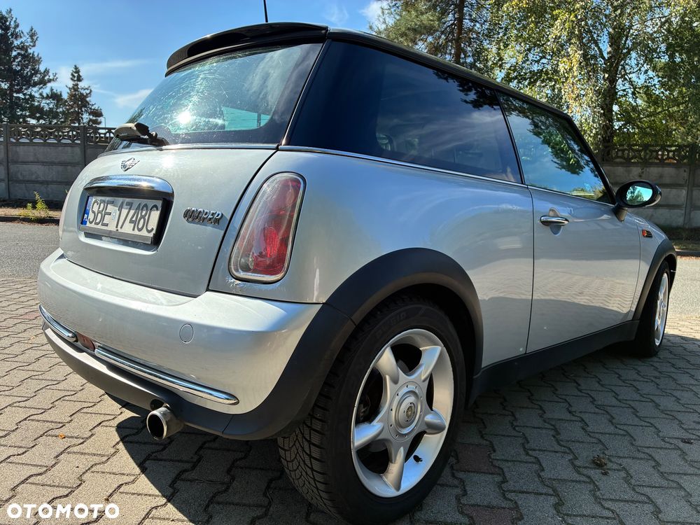 MINI Cooper chili - 4