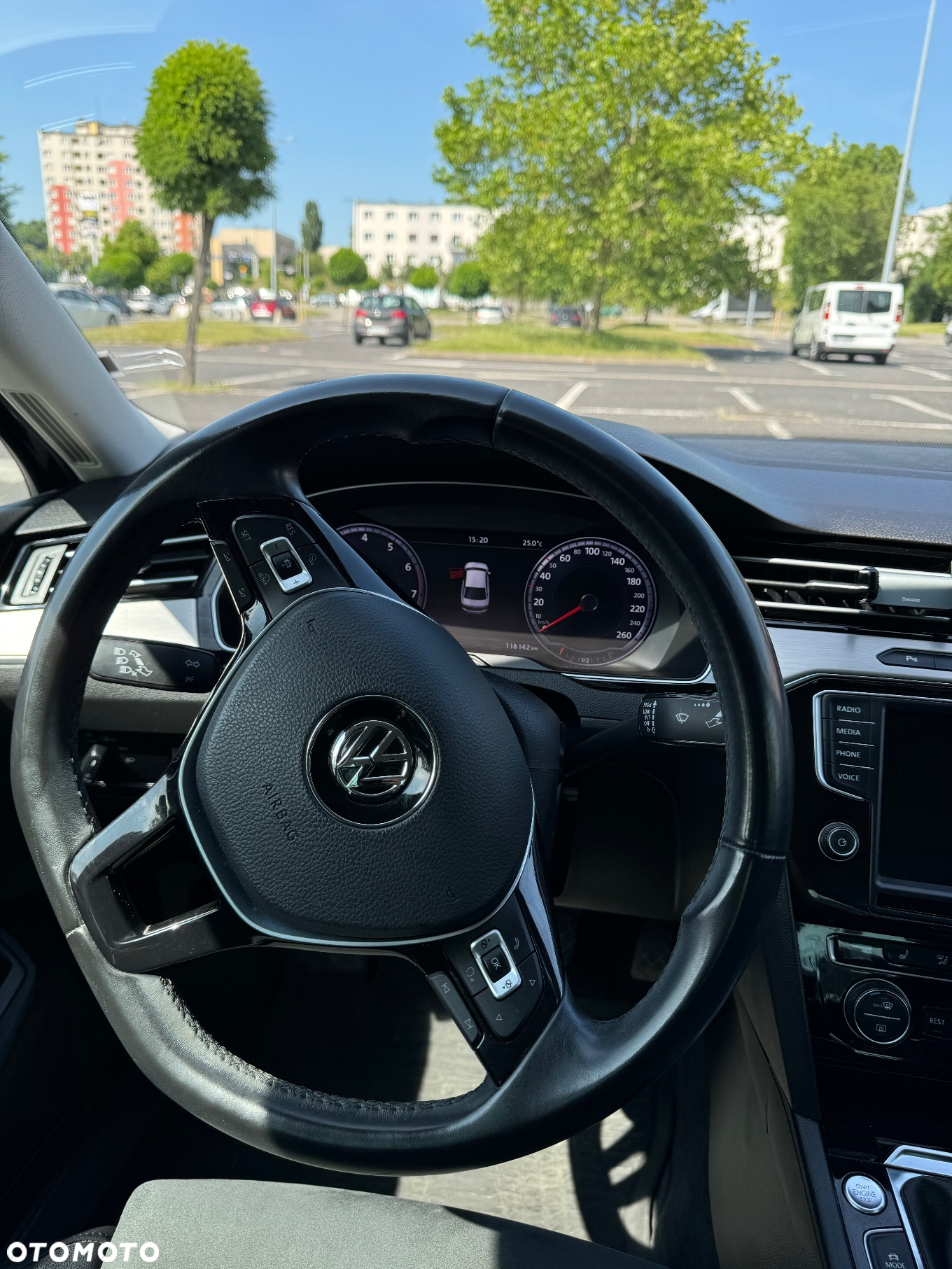 Volkswagen Passat 1.8 TSI BMT Highline - 20
