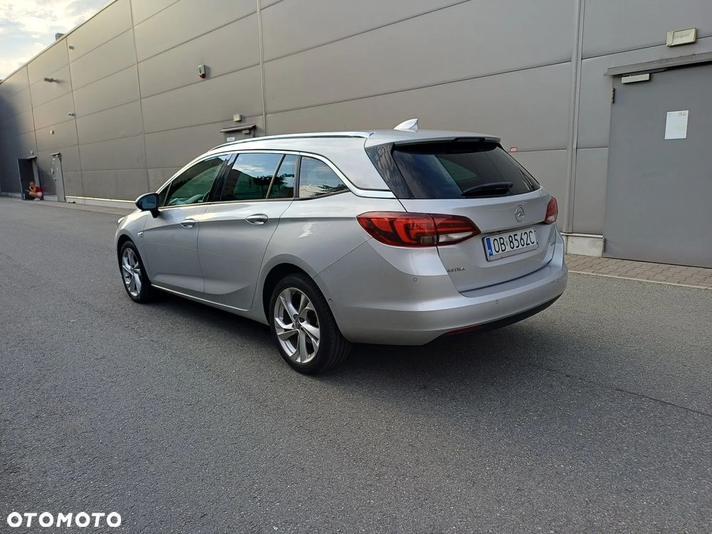 Opel Astra 1.6 CDTI Dynamic S&S - 3