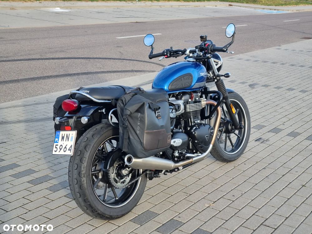 Triumph Street Twin - 3