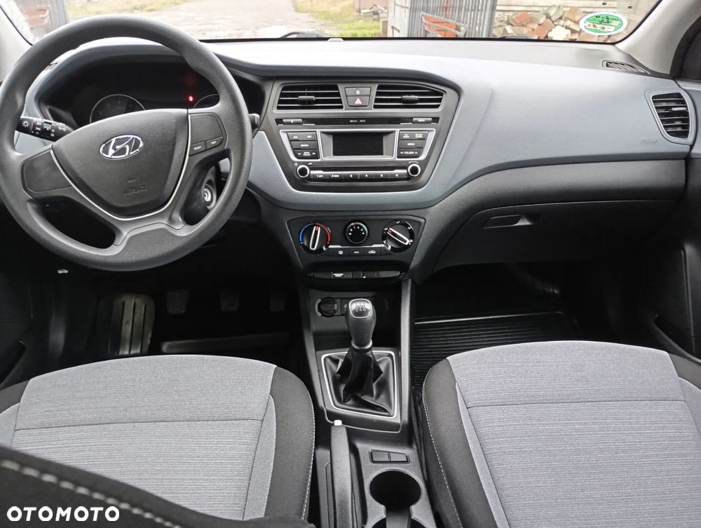 Hyundai i20 1.2 - 19
