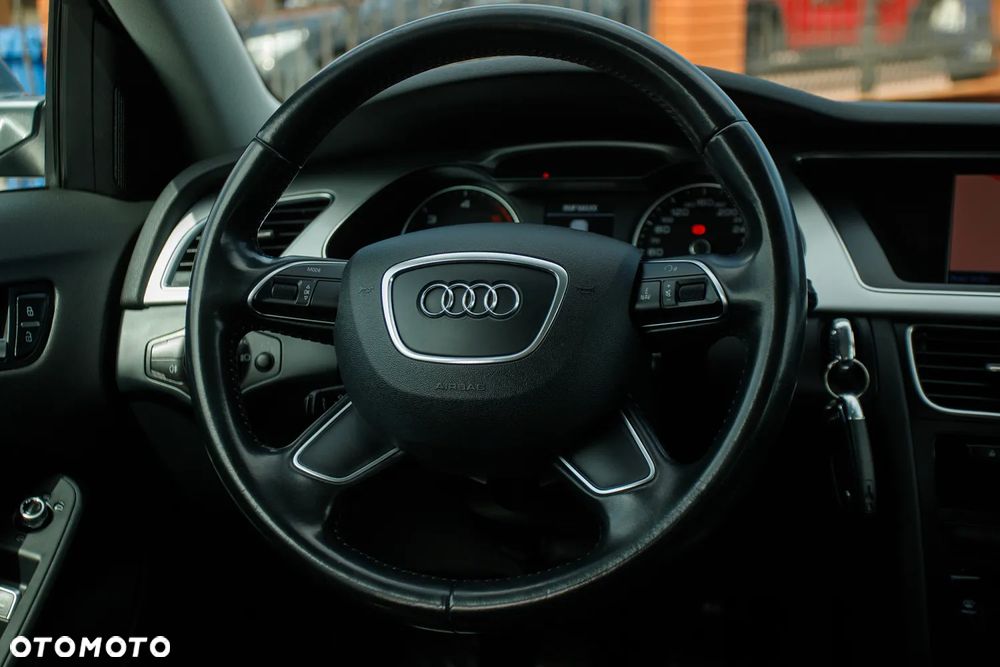 Audi A4 Avant 2.0 TDI e DPF Attraction - 28