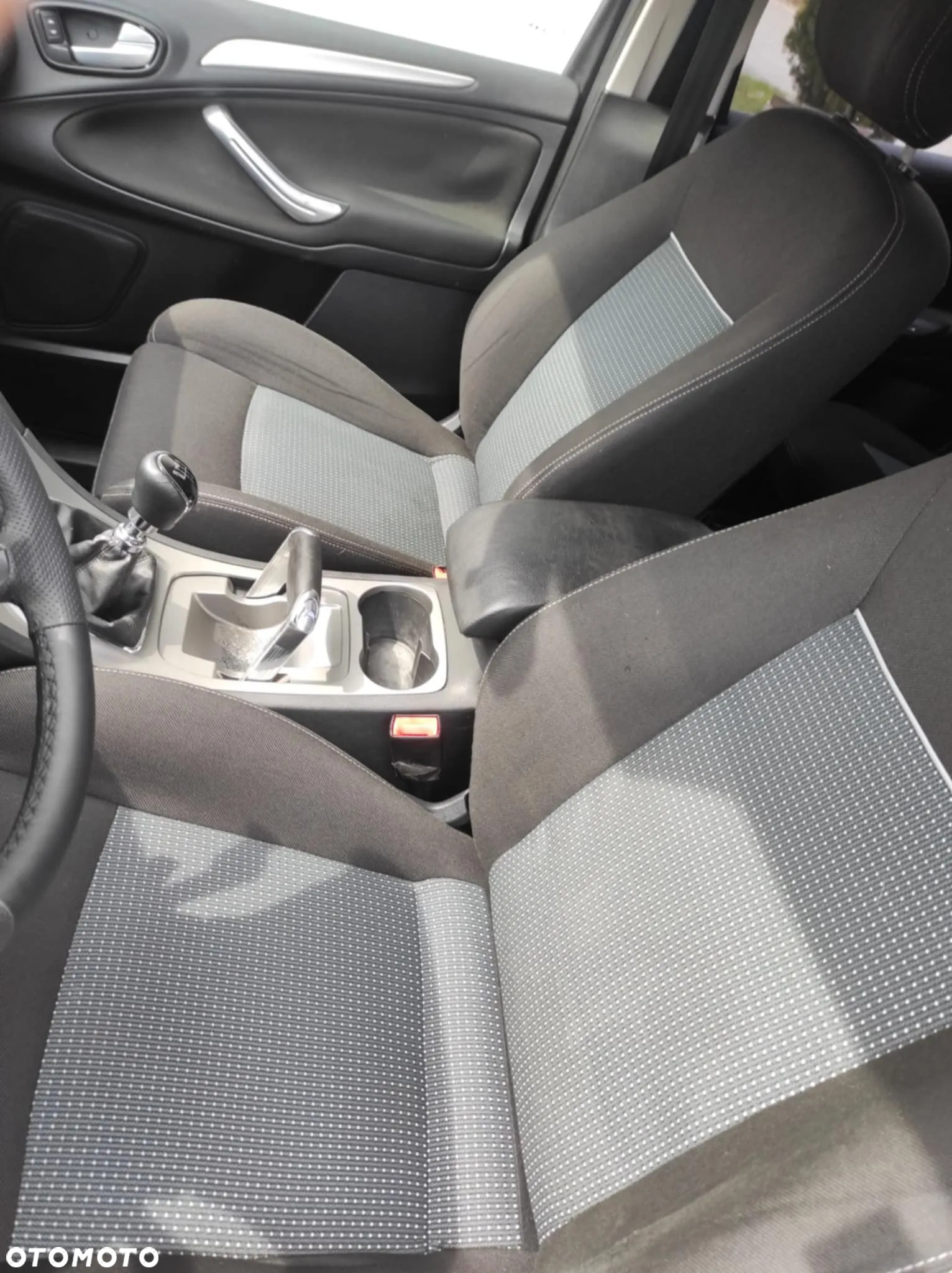 Ford S-Max 2.0 TDCi Ambiente - 15
