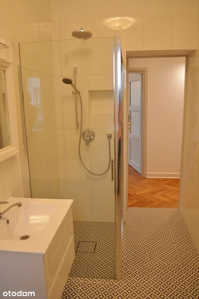 2 pokoje, 60 m2 Odyńca