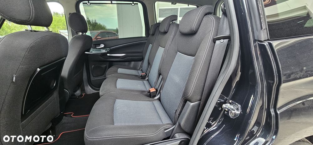 Ford Galaxy 2.0 TDCi Ghia - 10