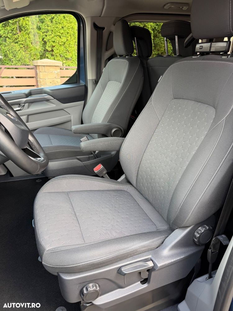 Ford Tourneo Custom Bus 320S 2.0 EcoBlue 170 CP 8AT L1H1 AWD Limited - 10