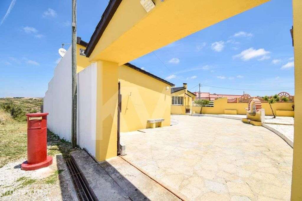 Moradia para venda perto da Praia 1960m2 - Grande imagem: 2/51