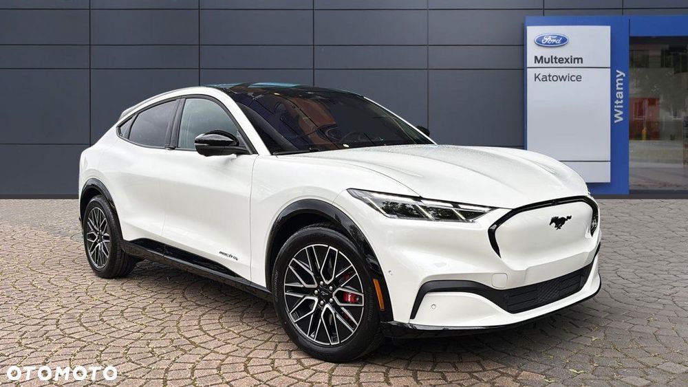 Ford Mustang Mach-E - 6