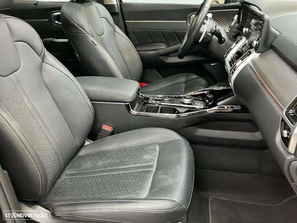 Kia Sorento - 16