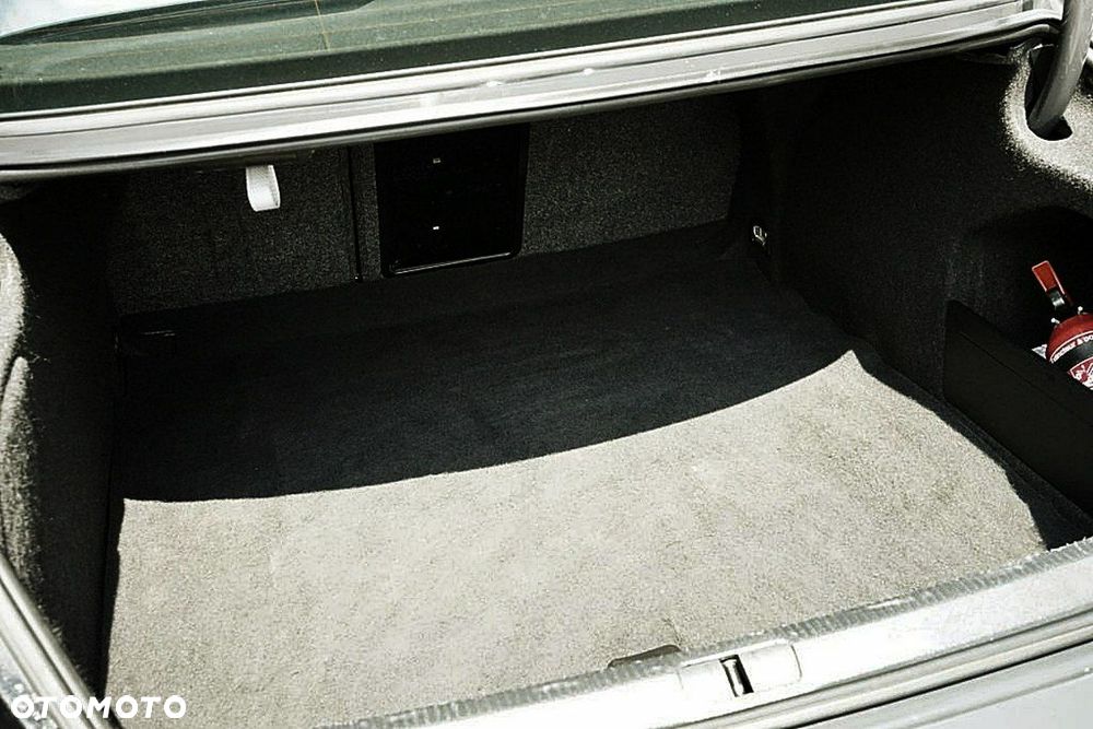 Volkswagen Passat CC - 33