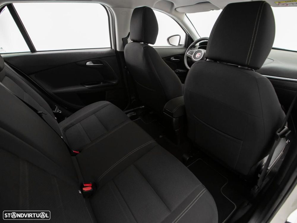 Fiat Tipo Station Wagon 1.3 M-Jet Lounge - 10