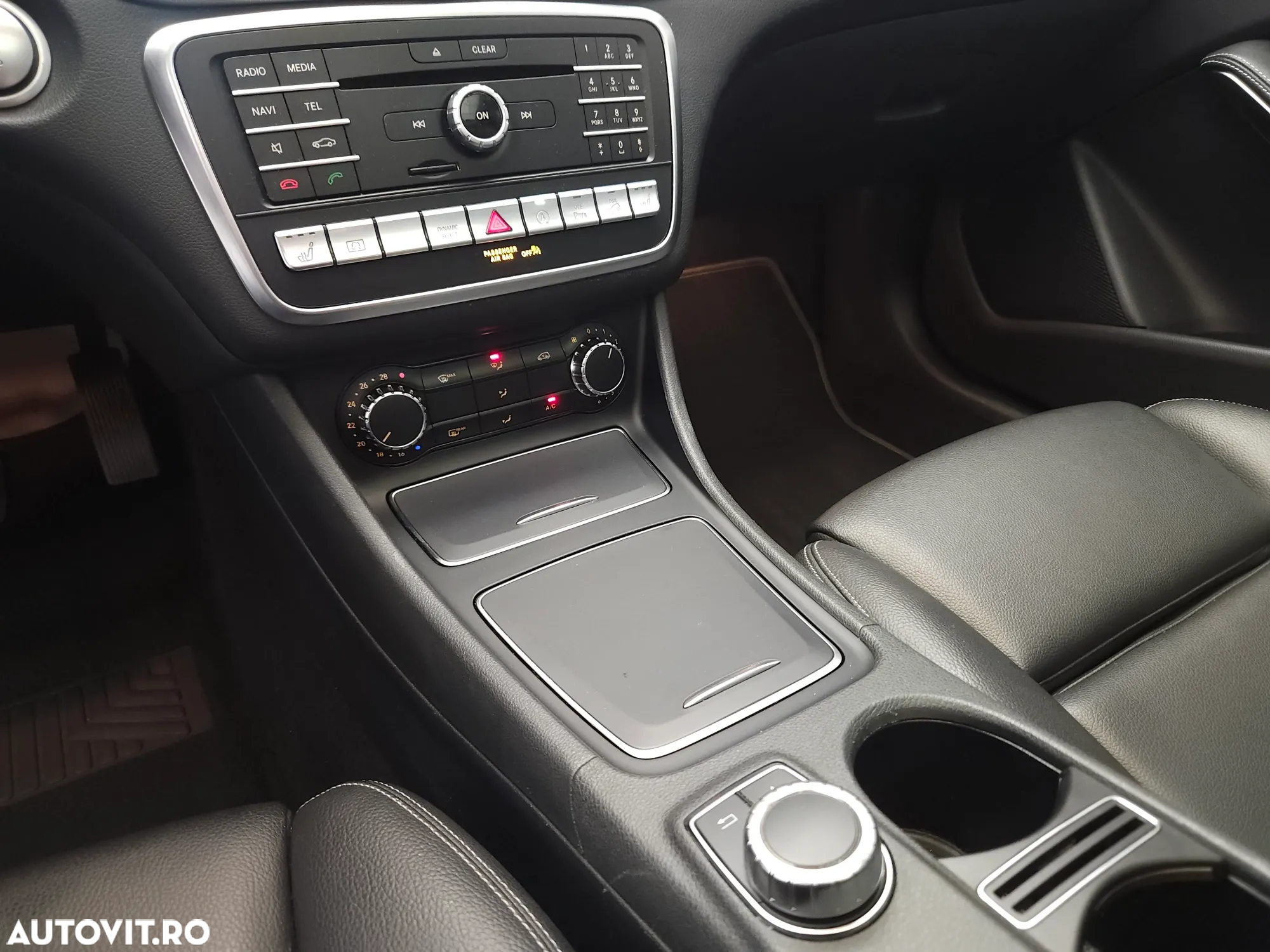 Mercedes-Benz GLA 250 4MATIC Aut. - 17