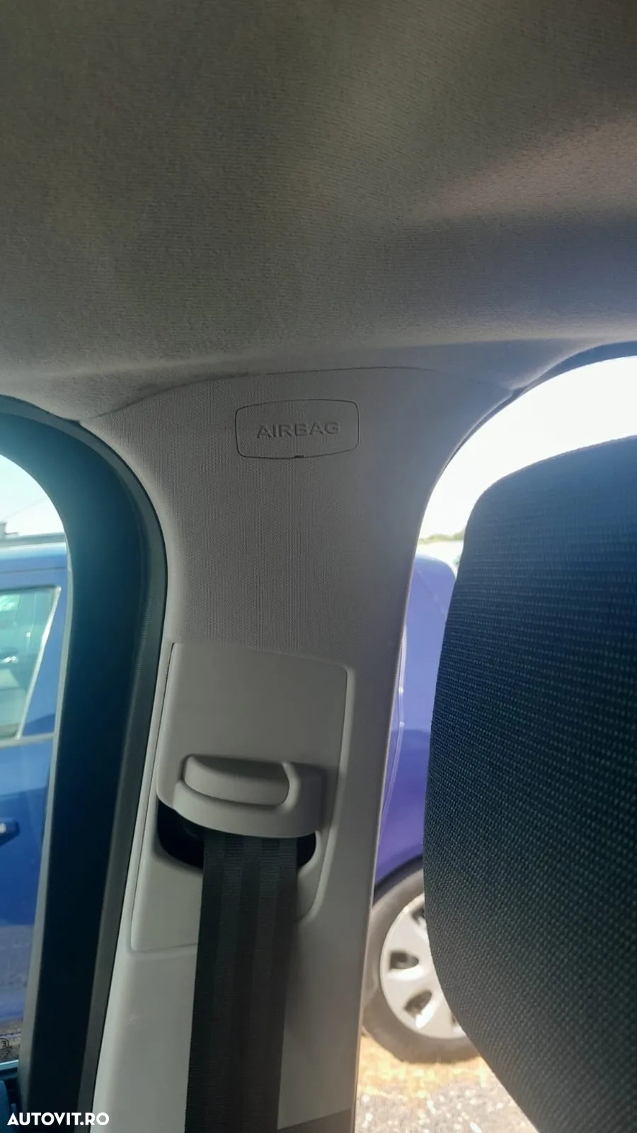 Ford Grand C-Max - 26