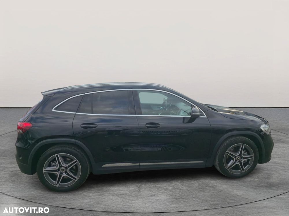 Mercedes-Benz GLA - 6