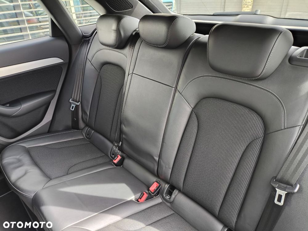 Audi Q3 - 24
