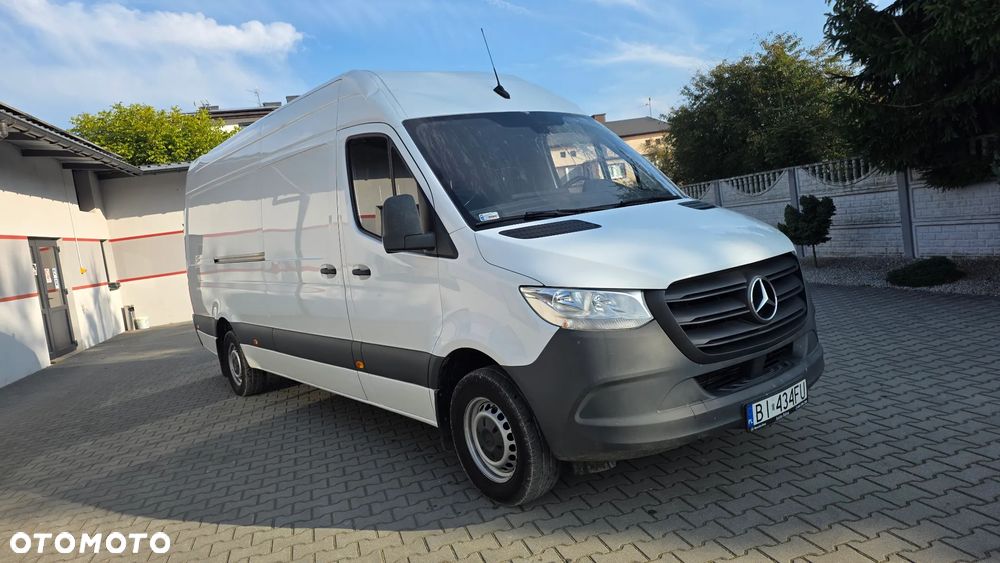Mercedes-Benz Sprinter