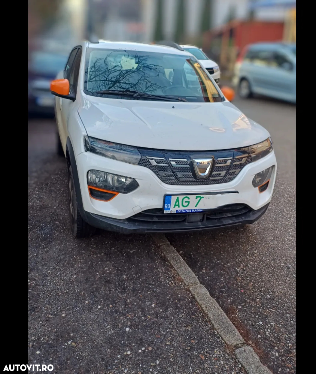Dacia Spring Expression - 2