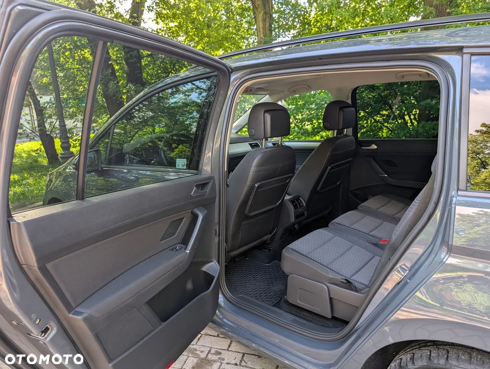 Volkswagen Touran 2.0 TDI BMT SCR Comfortline - 17