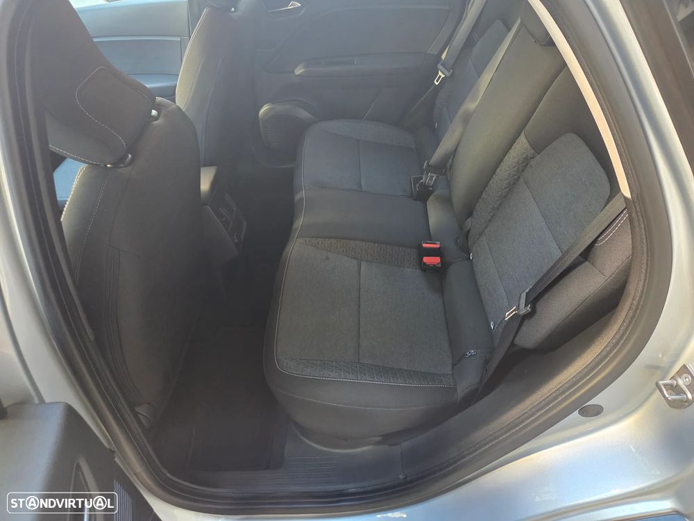 Renault Captur 1.6 E-Tech Full Hybrid Evolution - 16