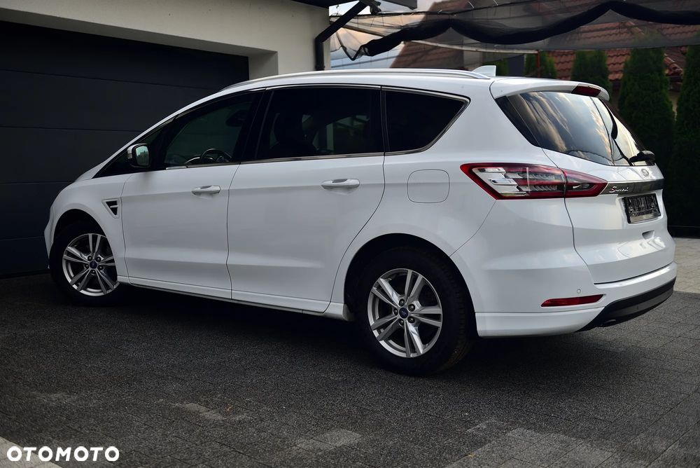 Ford S-Max 2.0 EcoBlue Titanium - 19