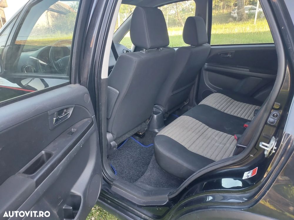 Fiat Sedici - 10