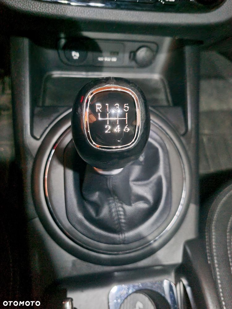 Kia Sportage 1.6 GDI L 2WD - 14