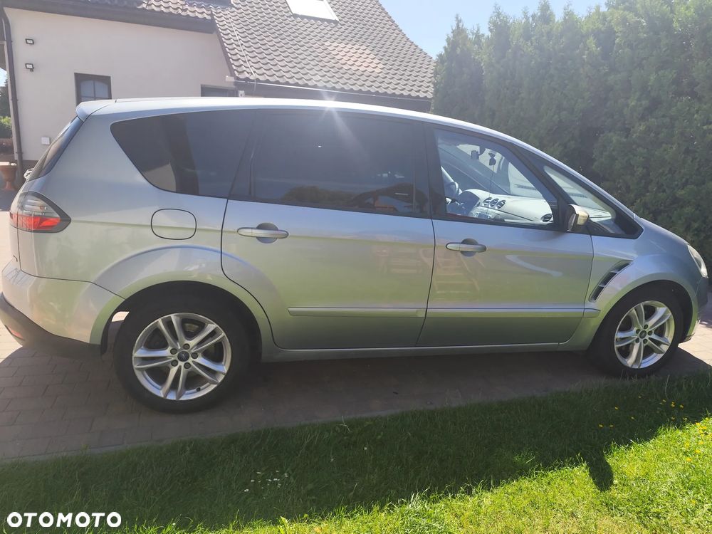 Ford S-Max - 4