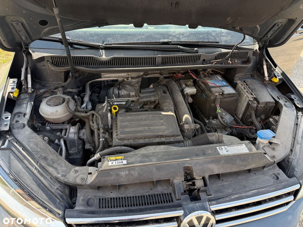 Volkswagen Touran - 15