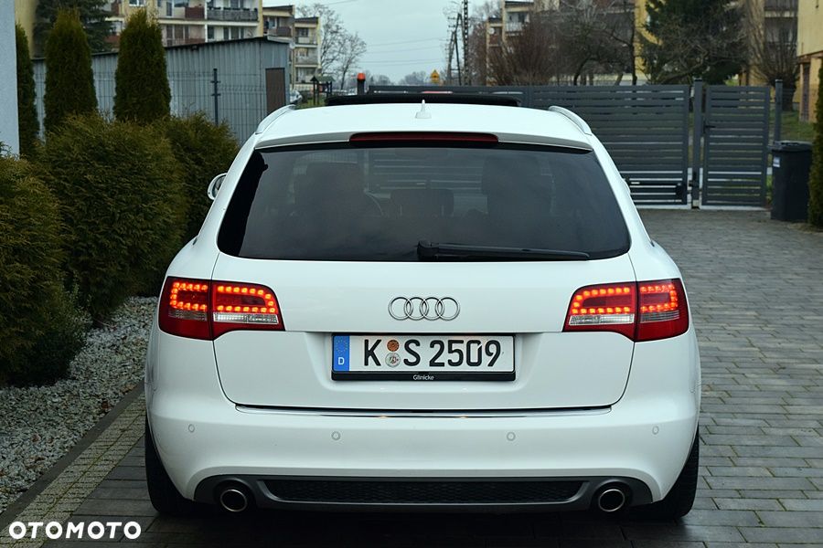 Audi A6 Avant 2.7 TDI DPF quattro tiptronic - 11