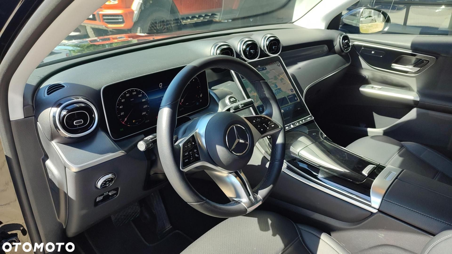 Mercedes-Benz GLC - 10