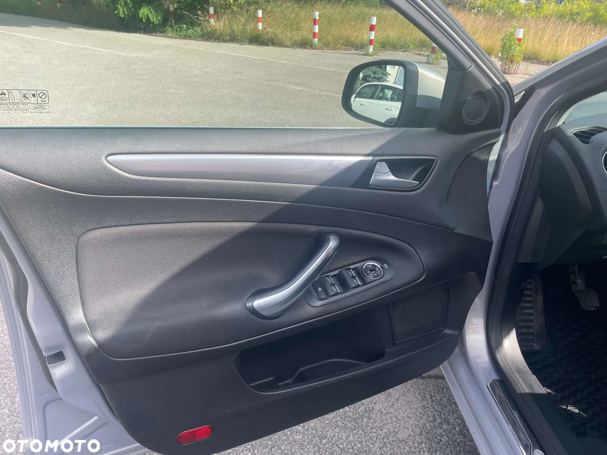 Ford Mondeo - 12