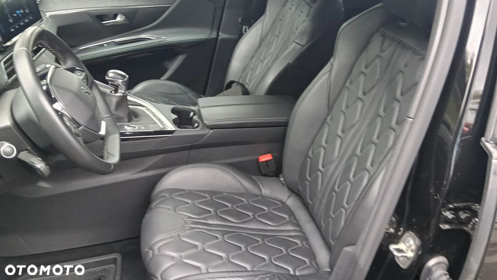 Peugeot 5008 1.2 PureTech Allure Pack S&S - 11