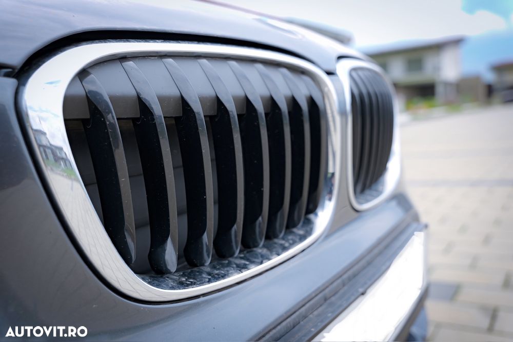 BMW X1 xDrive20d AT - 33