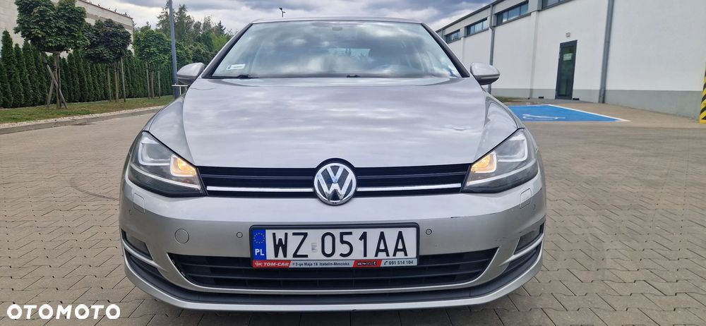 Volkswagen Golf VII 1.2 TSI BMT Comfortline - 3