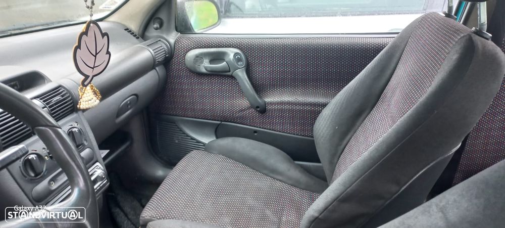 Opel Corsa 1.5 D Swing - 9