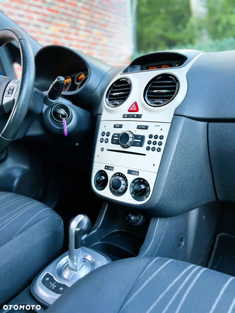 Opel Corsa - 19