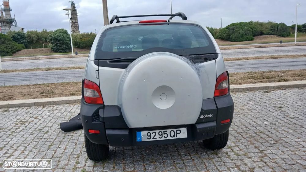 Renault Scénic - 2
