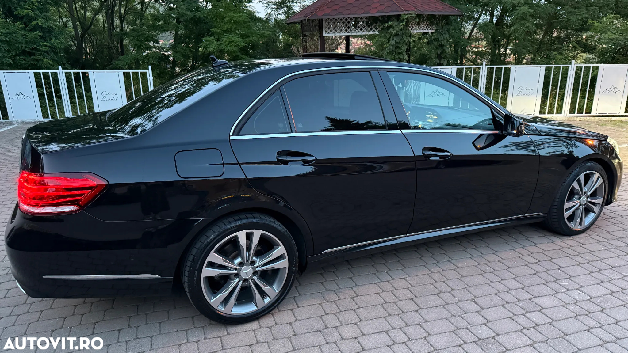 Mercedes-Benz E 250 BlueTEC 9G-TRONIC Avantgarde - 12