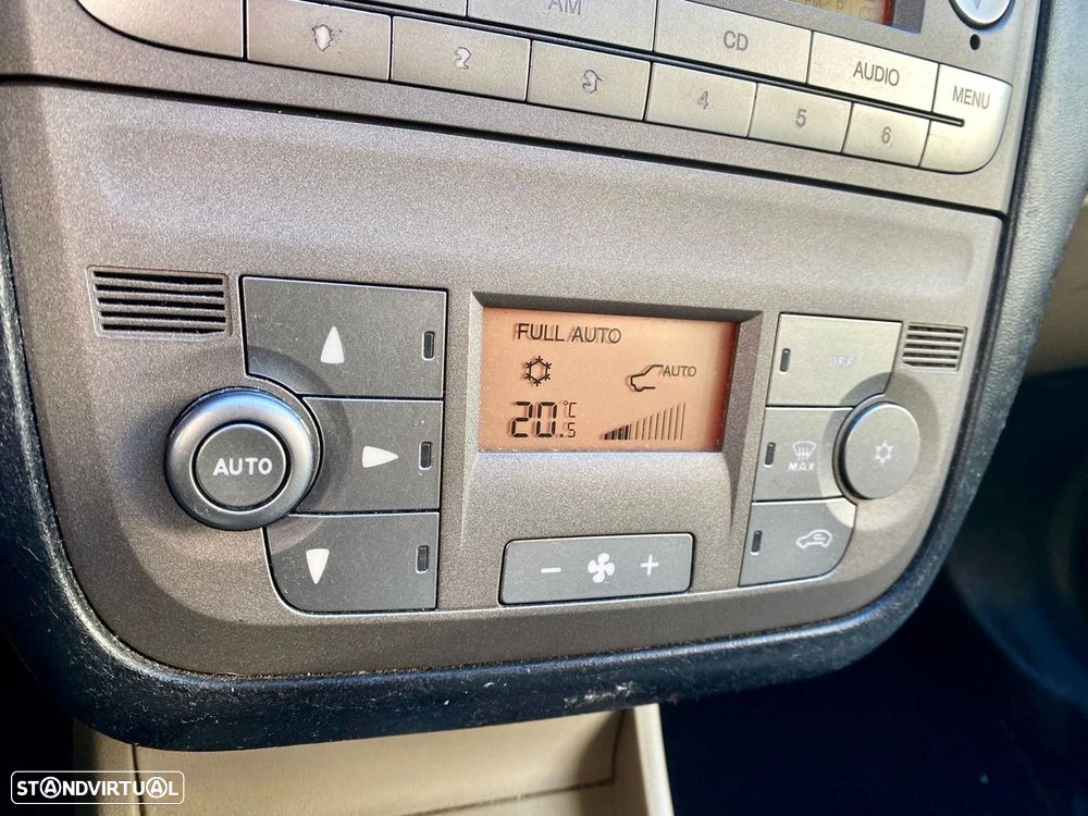 Fiat Linea 1.3 M-Jet Emotion - 14