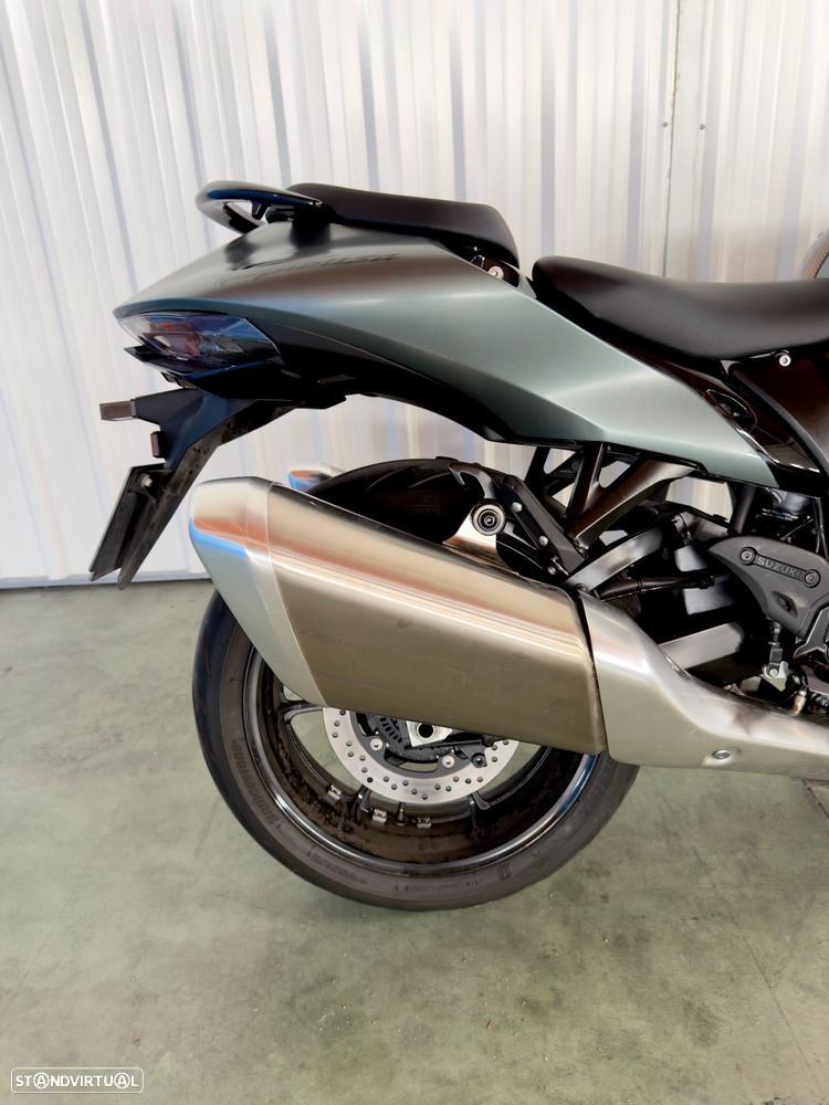 Suzuki Hayabusa - 3