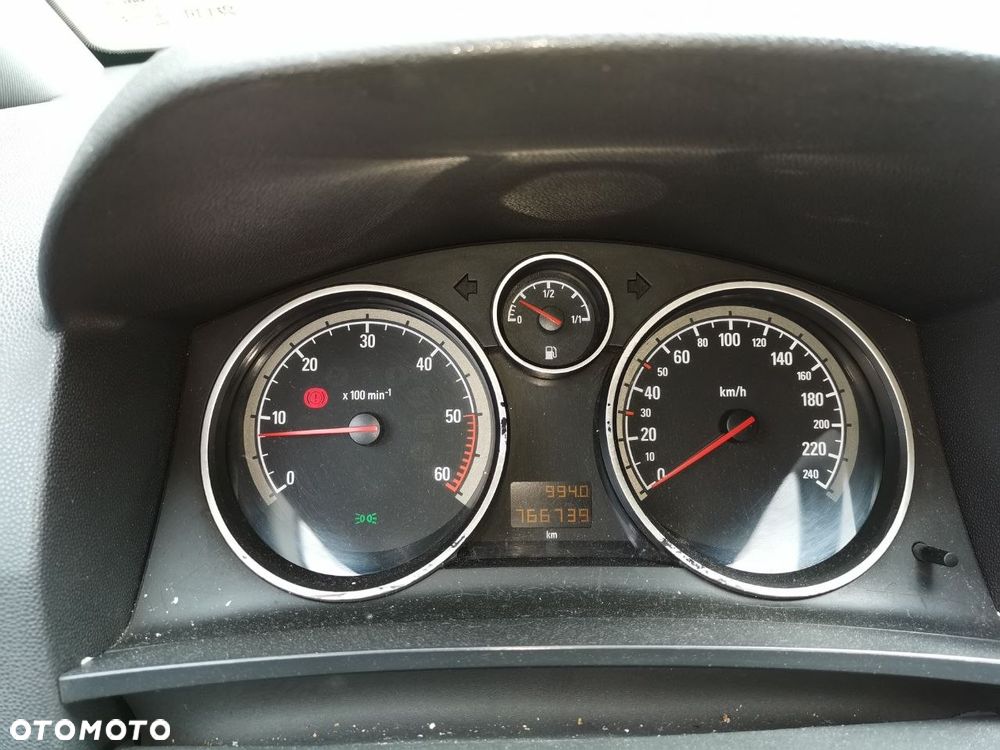 Opel Zafira 1.9 CDTI Cosmo - 6
