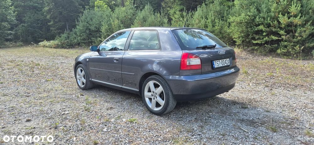 Audi A3 Limousine - 1