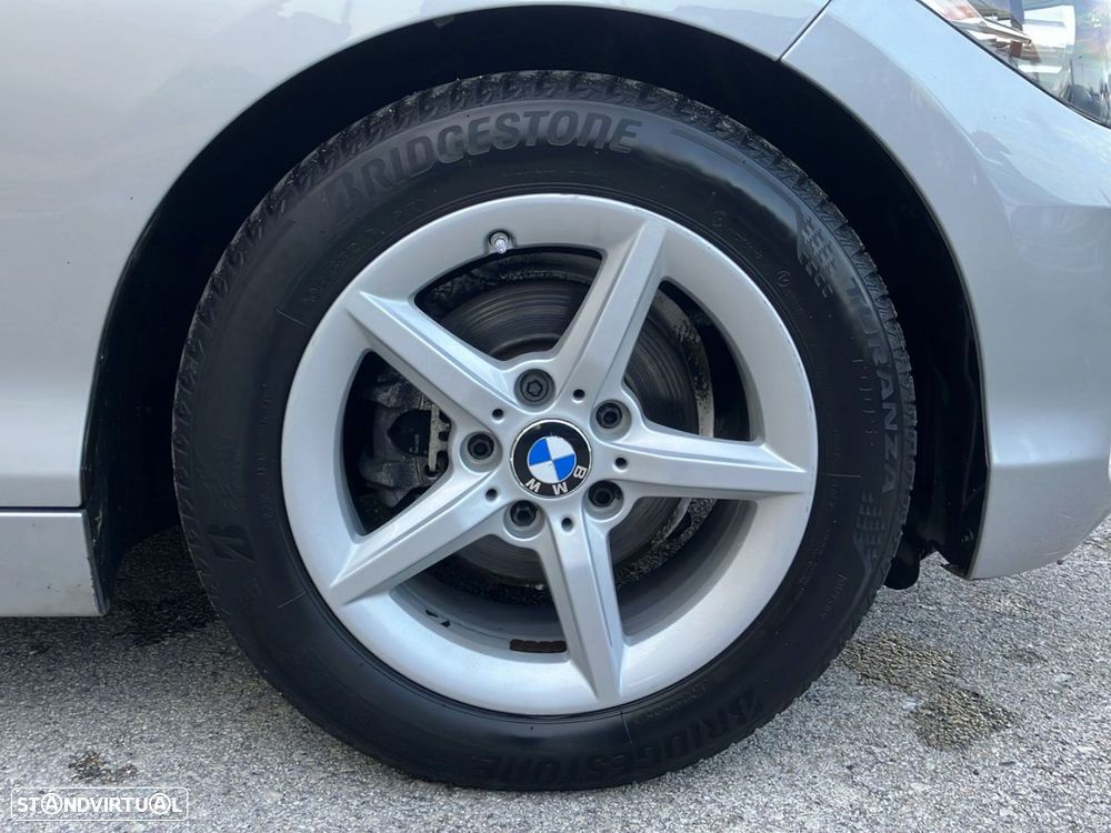 BMW 116 d EfficientDynamics - 16