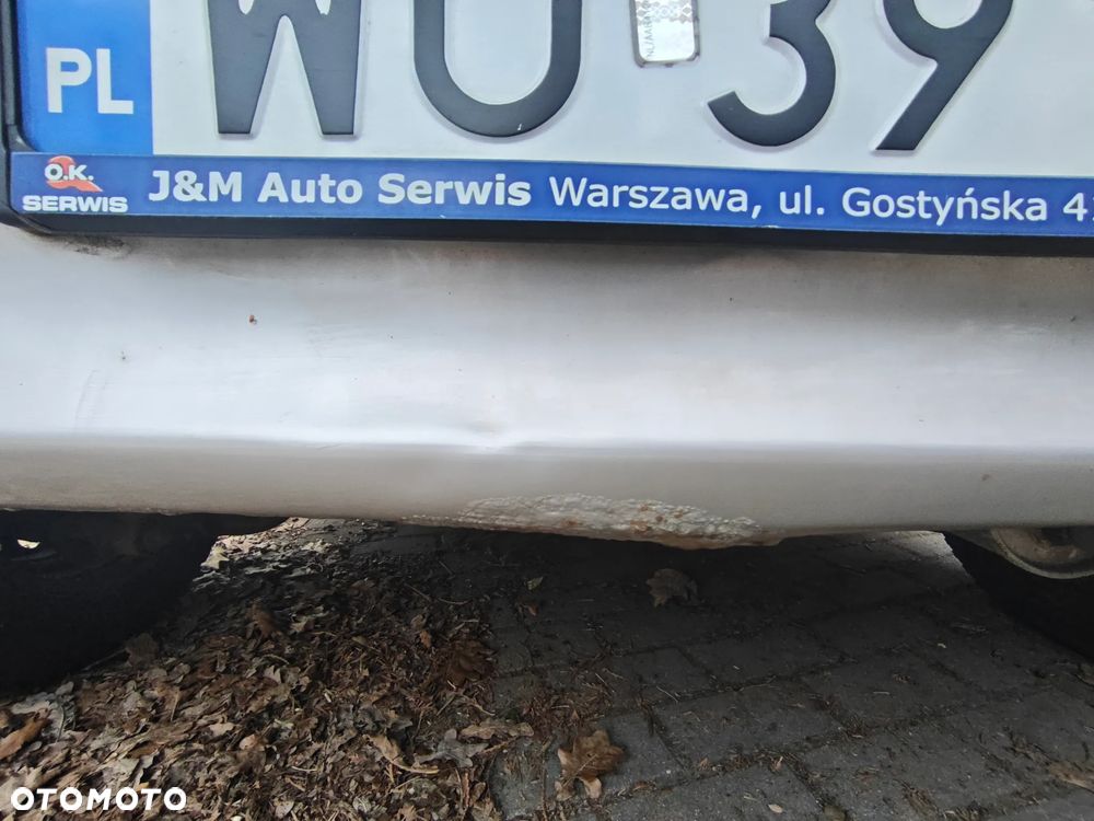 Toyota Yaris 1.0 Base - 21