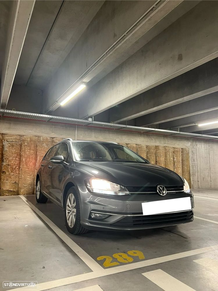 VW Golf Variant 1.6 TDi Confortline - 3