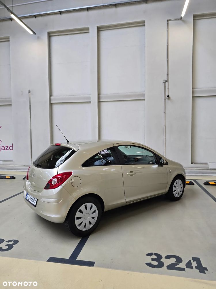 Opel Corsa 1.4 16V Innovation 110 Jahre - 24